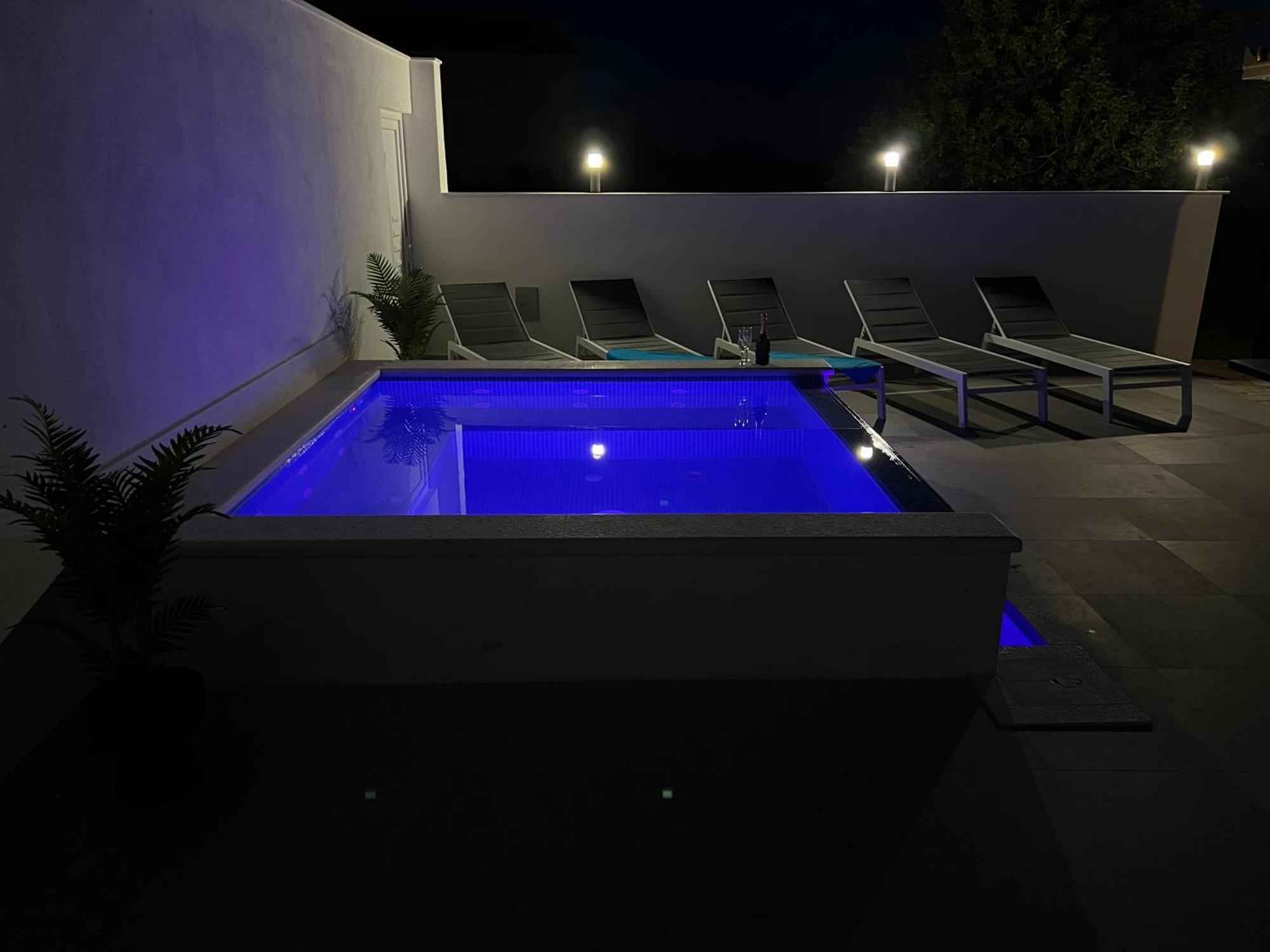 Apartment Marinely Kaštela エクステリア 写真